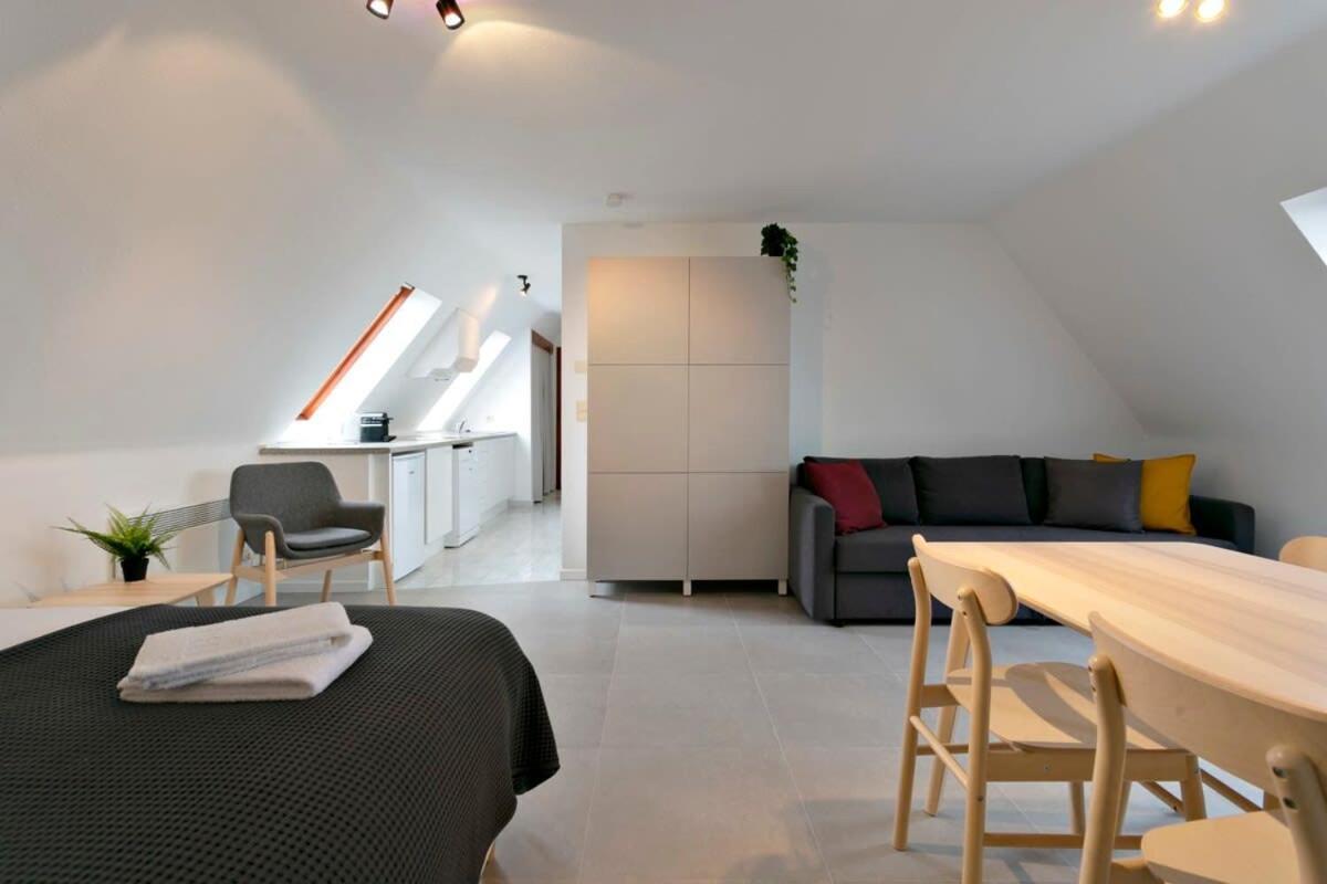 Huswell - Cozy And Roomy Studio With A Homely Feel De Haan Buitenkant foto