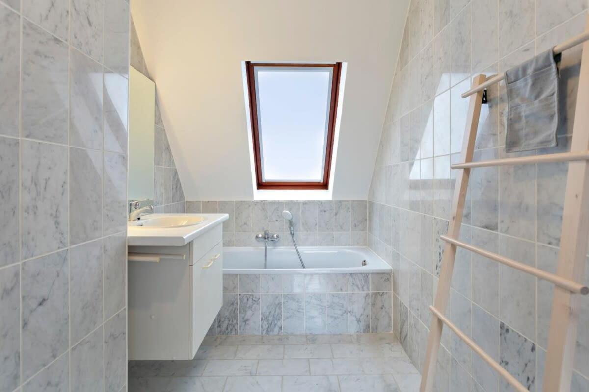 Huswell - Cozy And Roomy Studio With A Homely Feel De Haan Buitenkant foto